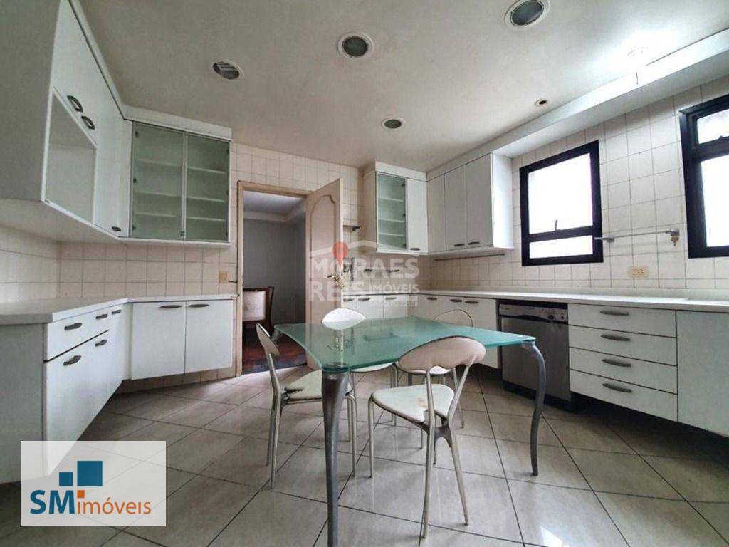 Apartamento à venda com 4 quartos, 237m² - Foto 13