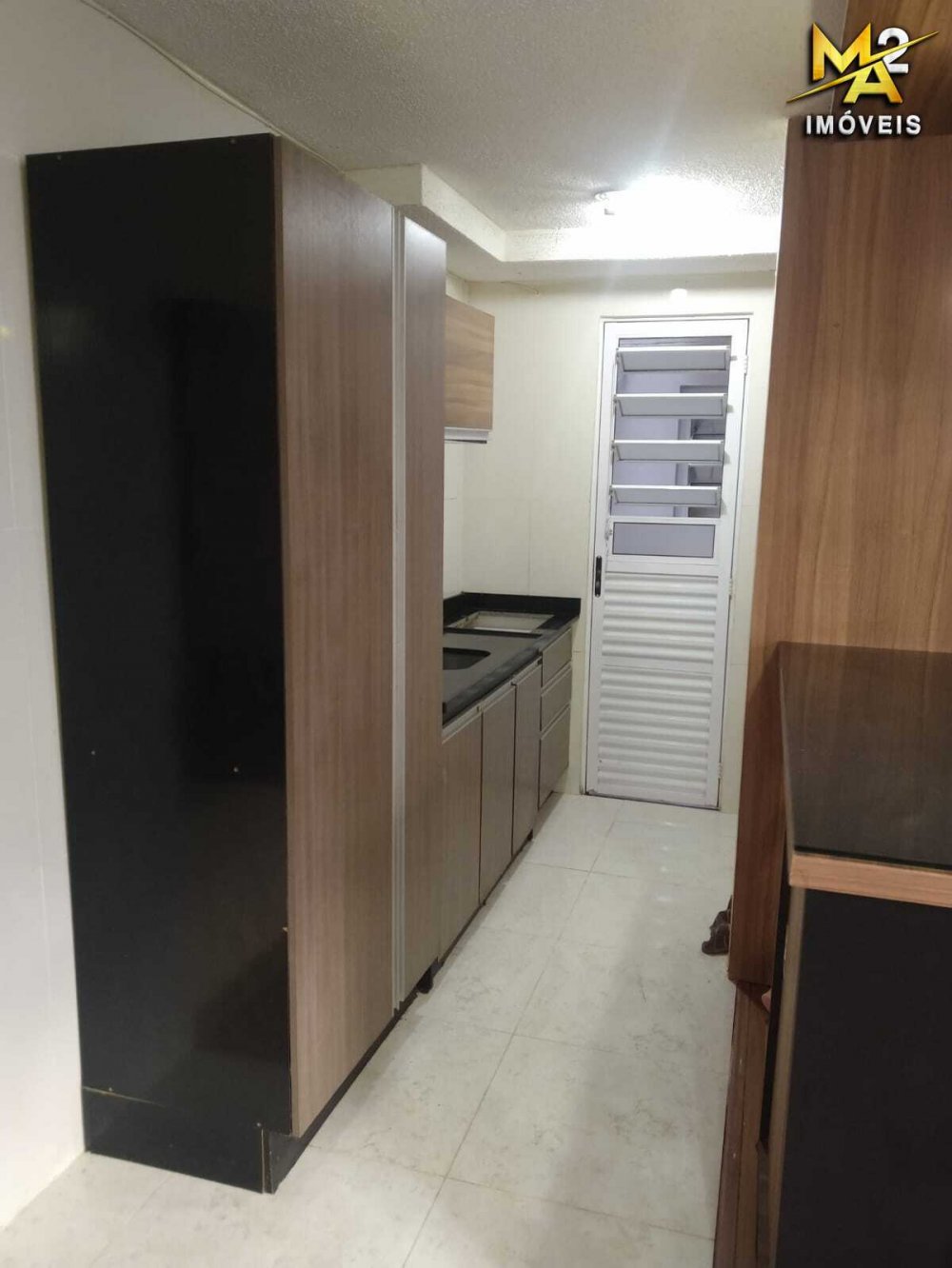 Apartamento à venda com 2 quartos, 48m² - Foto 2