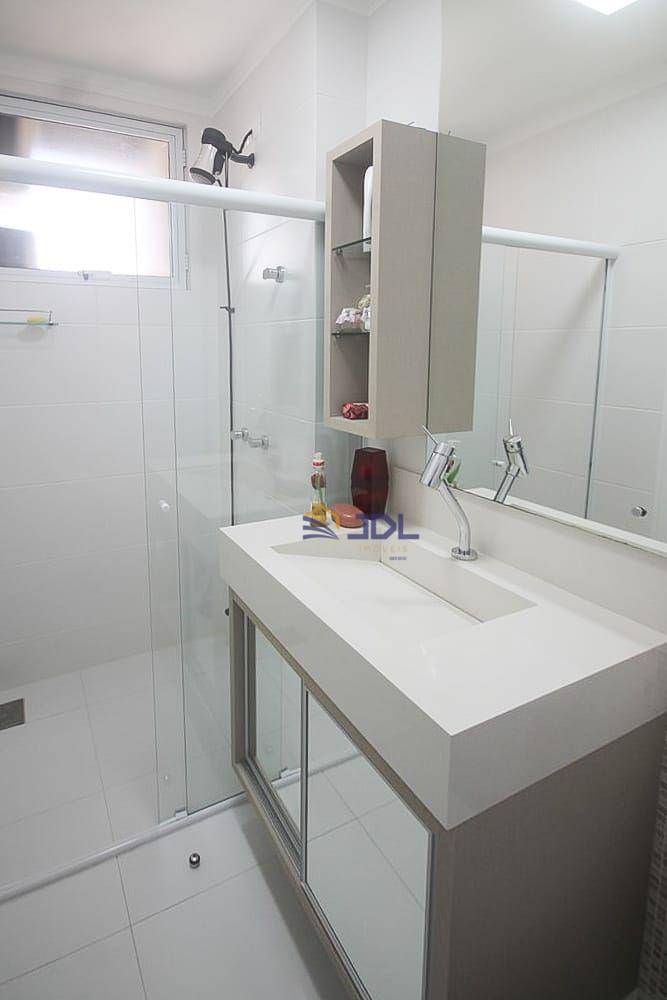 Apartamento à venda com 4 quartos, 193m² - Foto 16