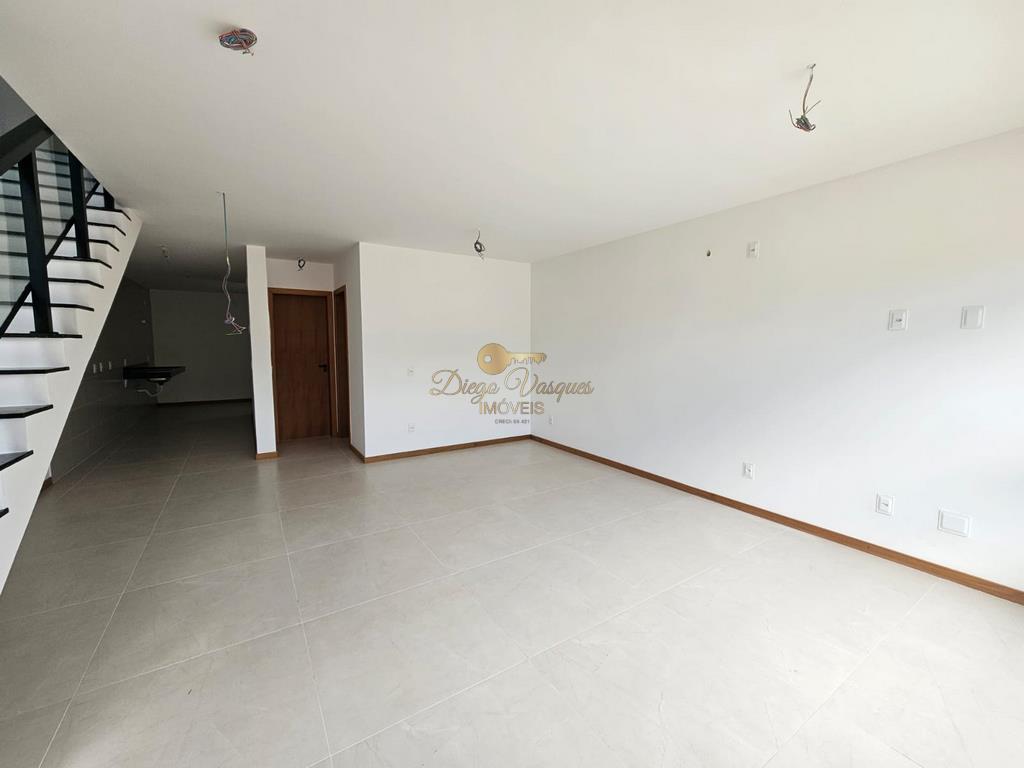 Casa de Condomínio à venda com 3 quartos, 200m² - Foto 4