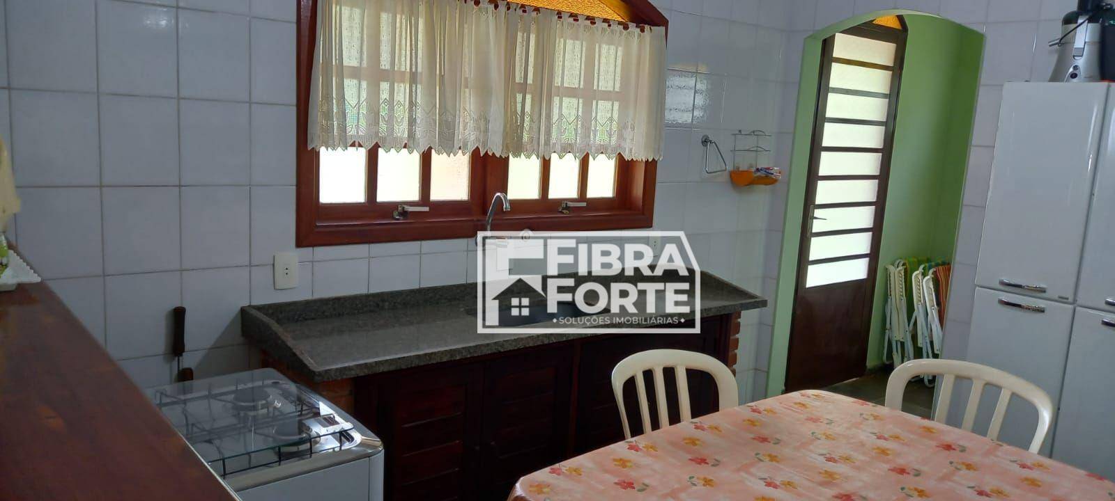 Chácara à venda com 2 quartos, 220m² - Foto 14