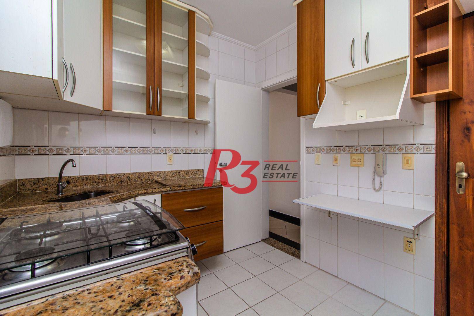 Apartamento à venda com 2 quartos, 77m² - Foto 4