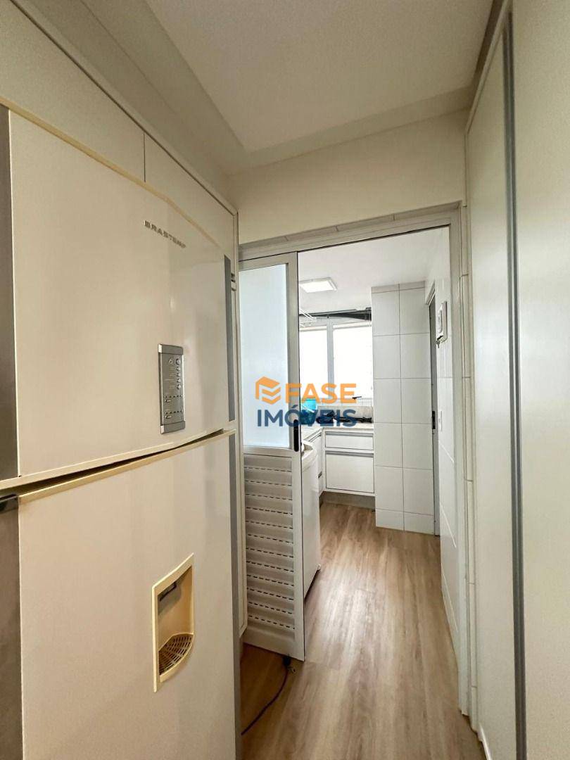 Apartamento à venda com 3 quartos, 84m² - Foto 12