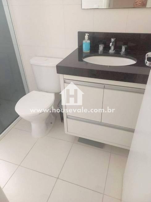 Apartamento à venda com 2 quartos, 75m² - Foto 9