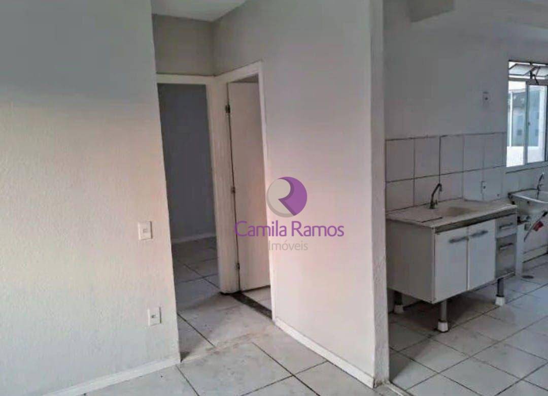 Apartamento à venda com 2 quartos, 42m² - Foto 2