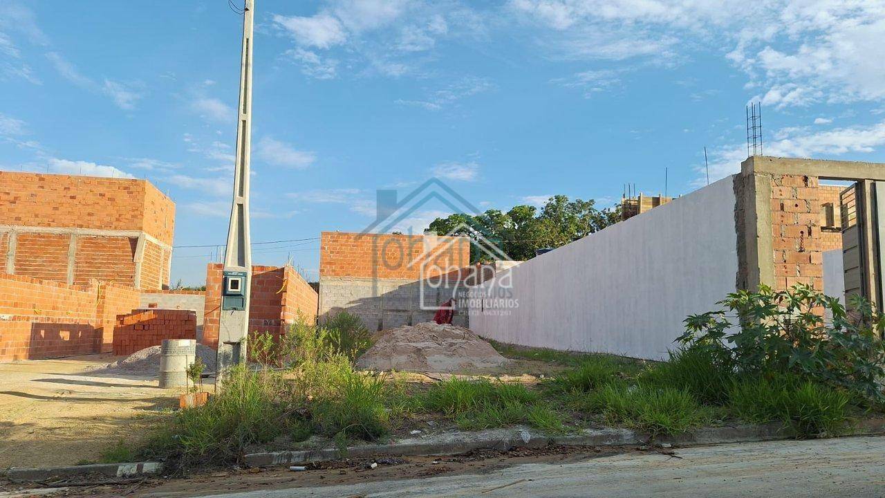 Terreno, 204 m² - Foto 1