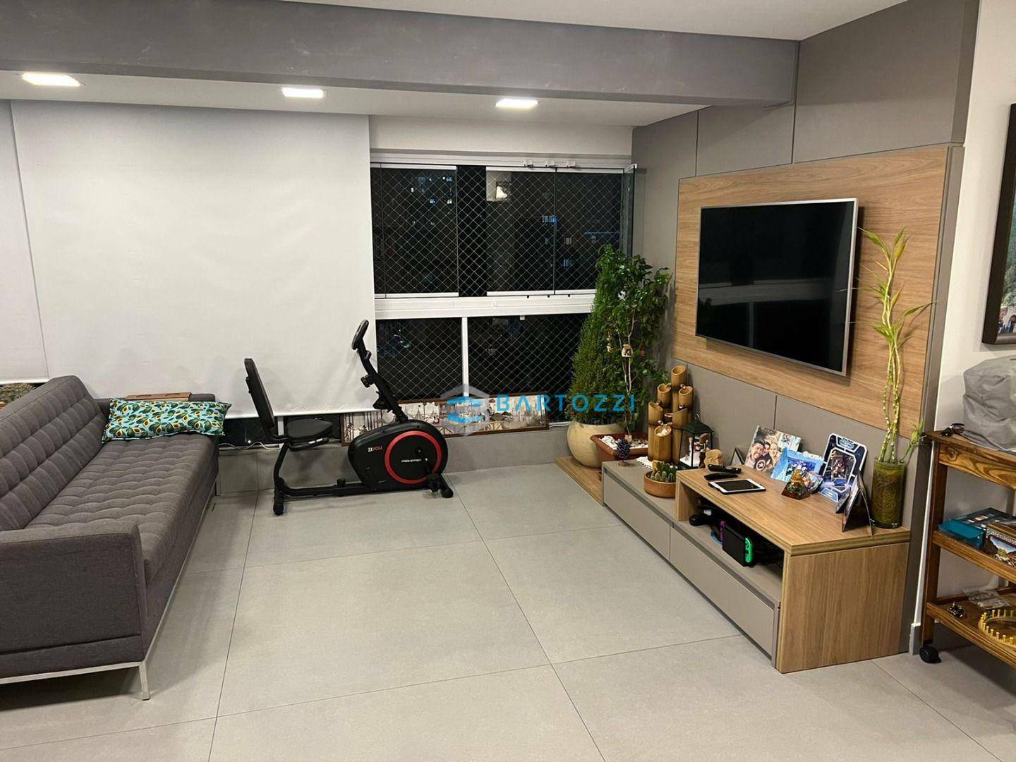 Apartamento à venda com 3 quartos, 112m² - Foto 3