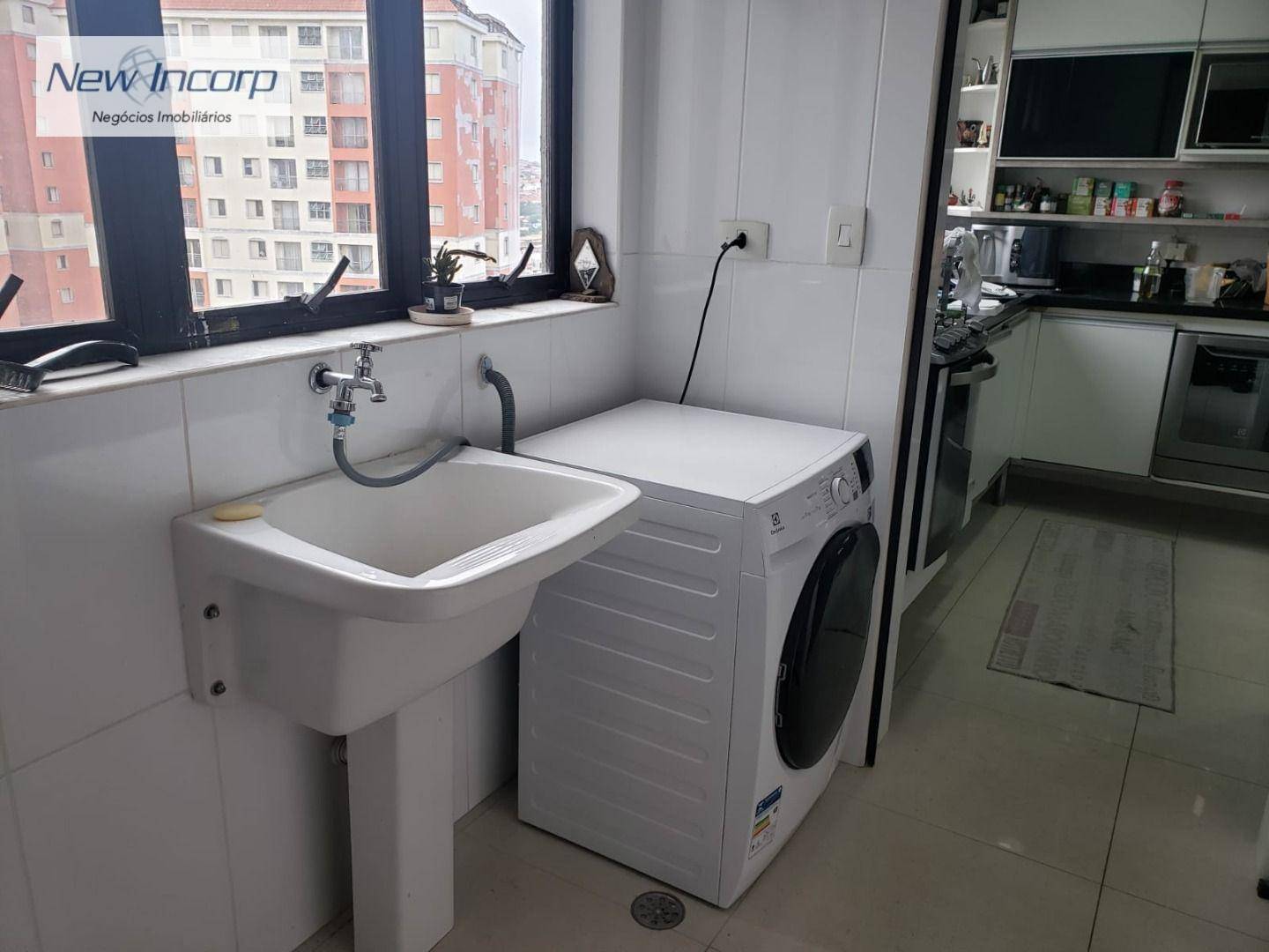 Apartamento à venda com 3 quartos, 220m² - Foto 30