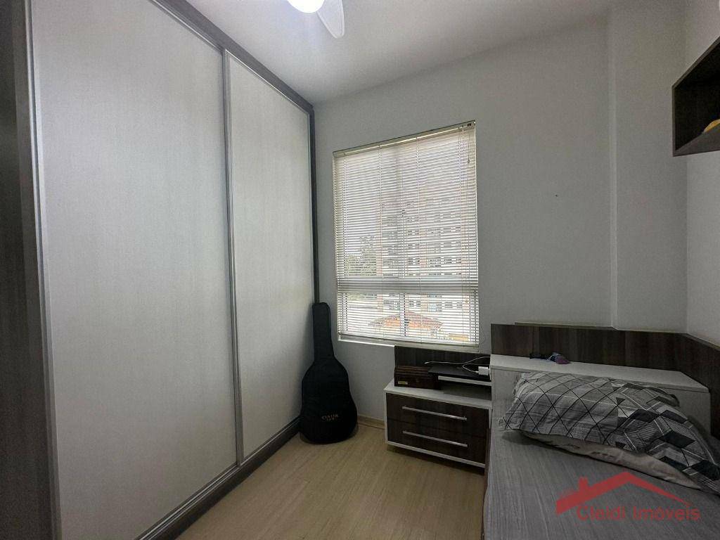 Apartamento à venda com 3 quartos, 92m² - Foto 23