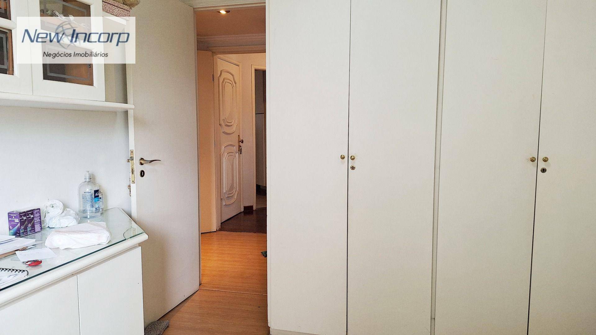 Apartamento à venda com 4 quartos, 138m² - Foto 20