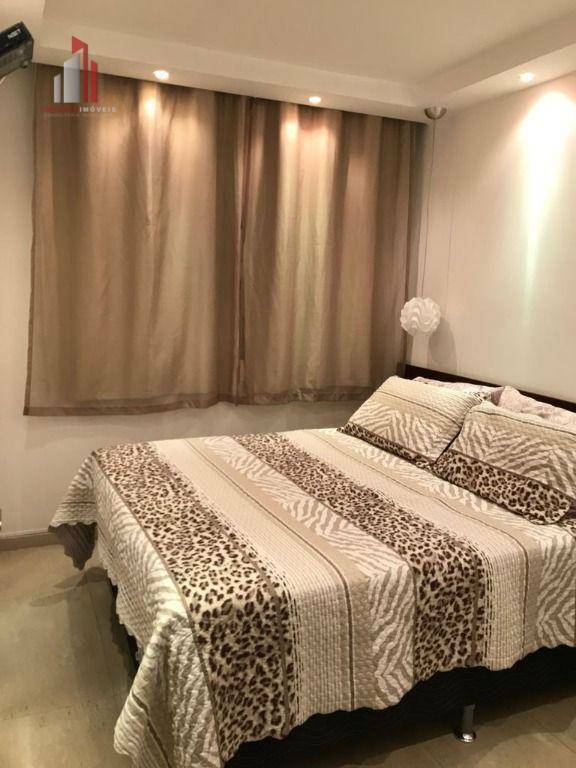 Casa à venda com 3 quartos, 80m² - Foto 13