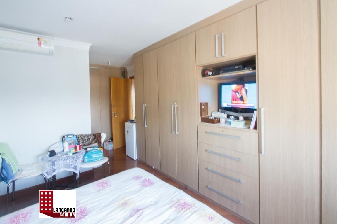 Apartamento à venda com 4 quartos, 168m² - Foto 11