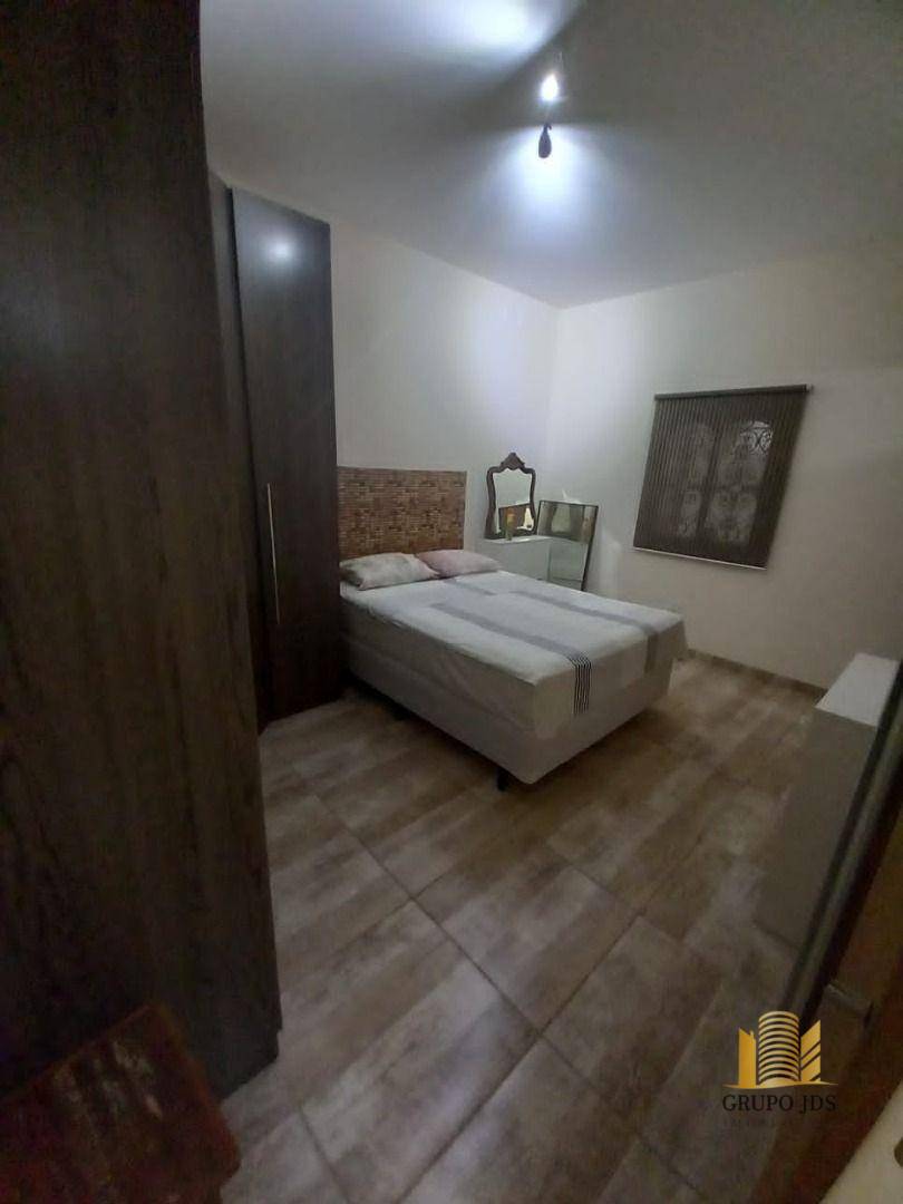 Casa à venda com 3 quartos, 270m² - Foto 13