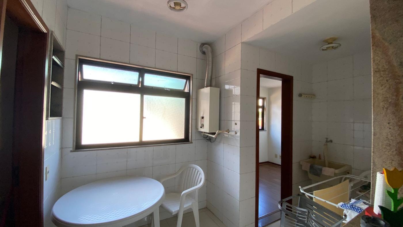 Apartamento à venda com 4 quartos, 144m² - Foto 19