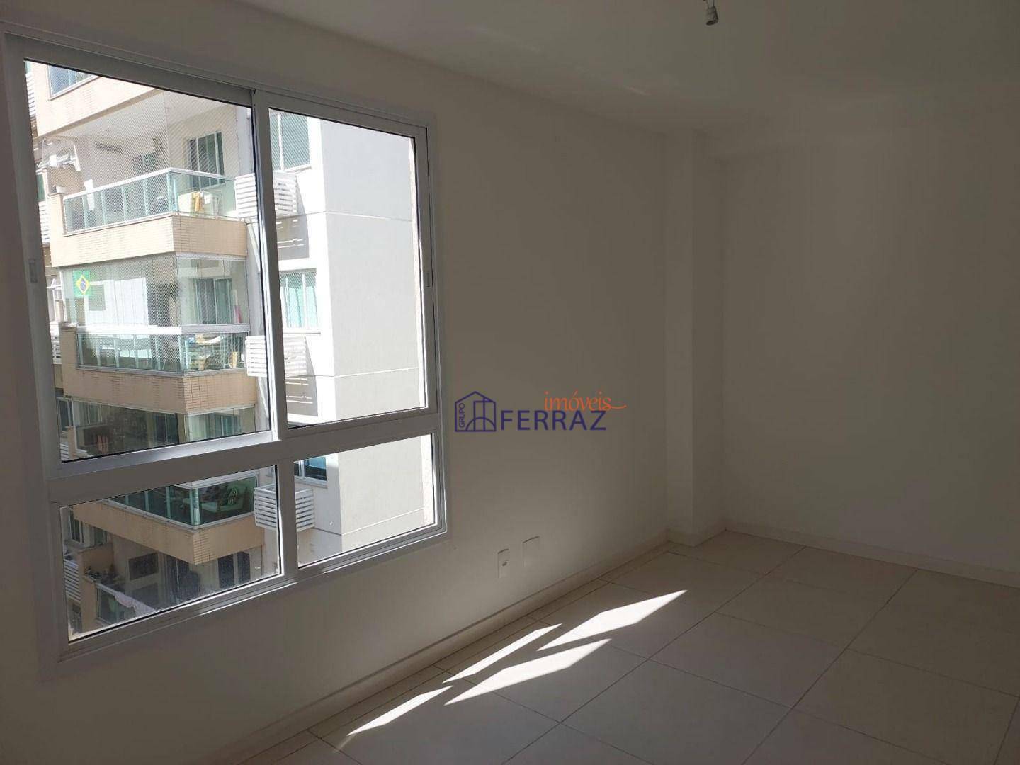 Apartamento à venda com 2 quartos, 64m² - Foto 41