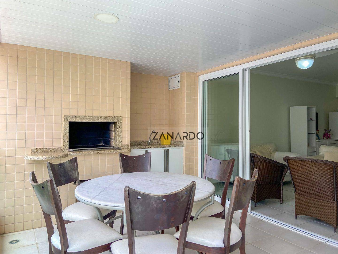 Apartamento para alugar com 3 quartos, 113m² - Foto 4