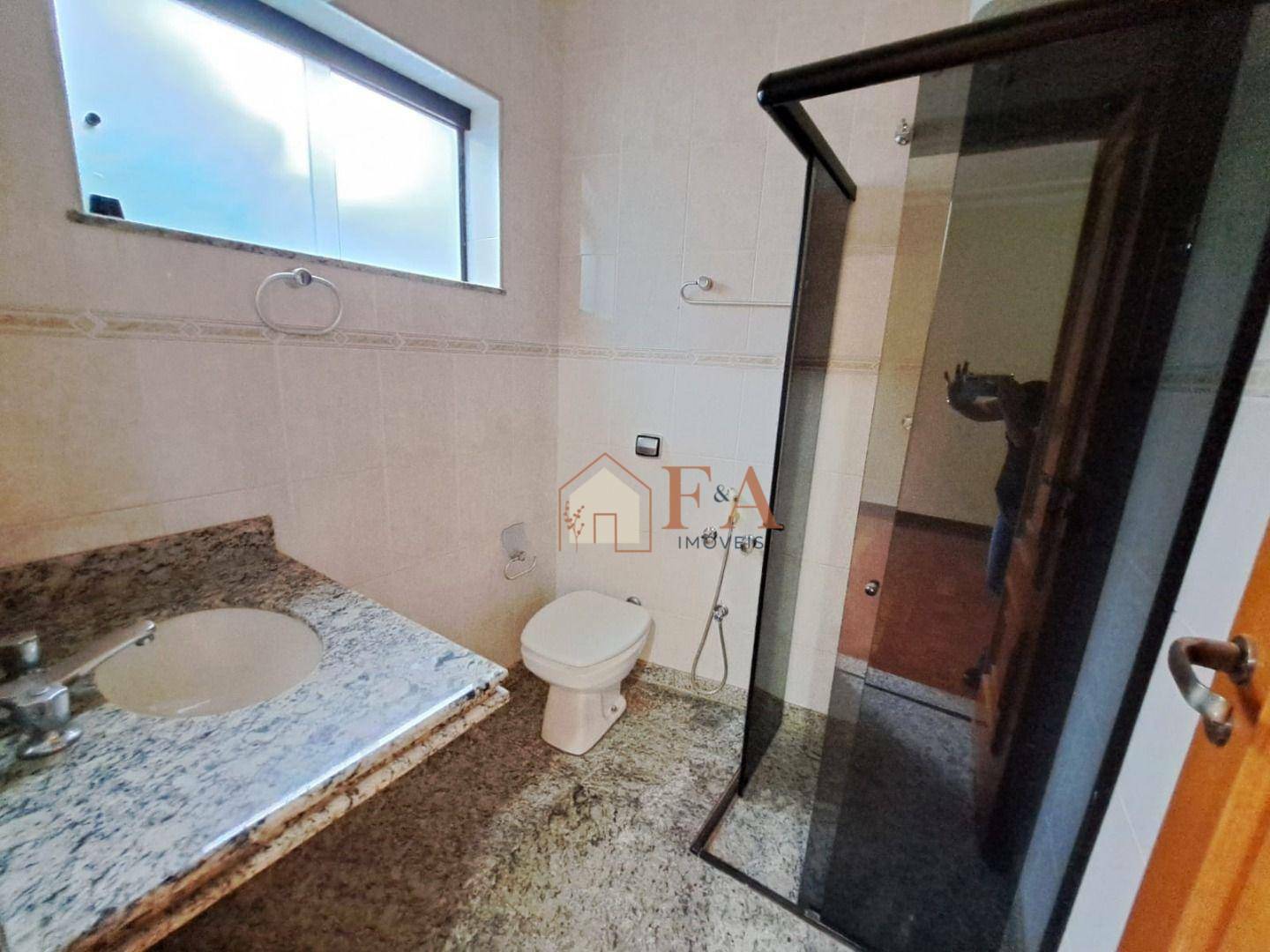 Casa de Condomínio à venda com 3 quartos, 241m² - Foto 10