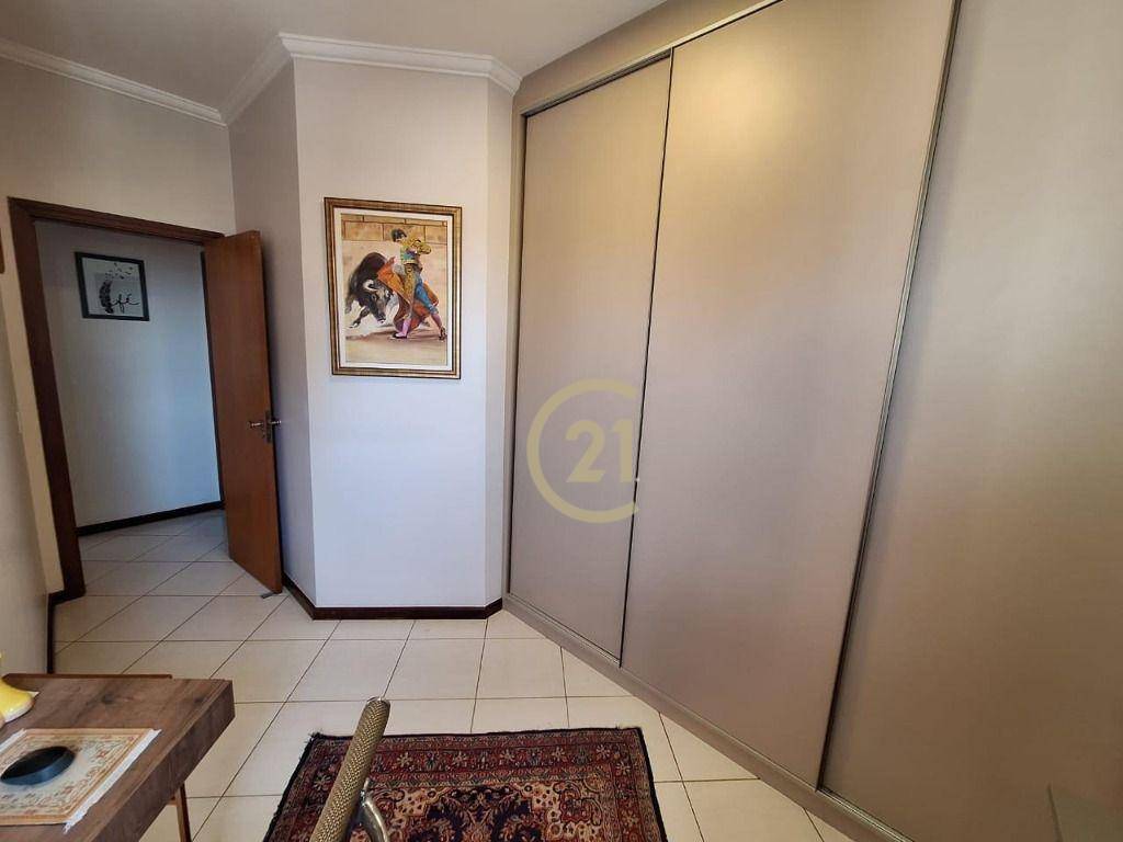 Apartamento à venda com 3 quartos, 96m² - Foto 17