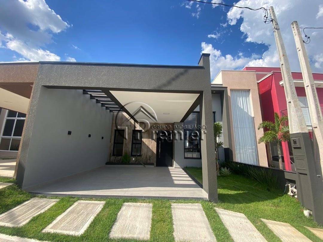 Casa à venda com 3 quartos, 110m² - Foto 1