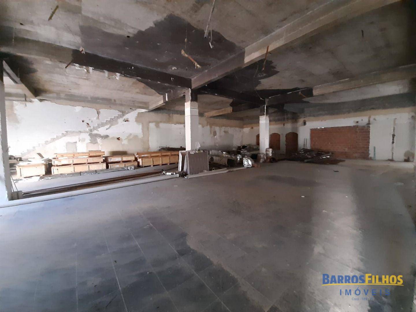 Loja-Salão para alugar, 1200m² - Foto 4