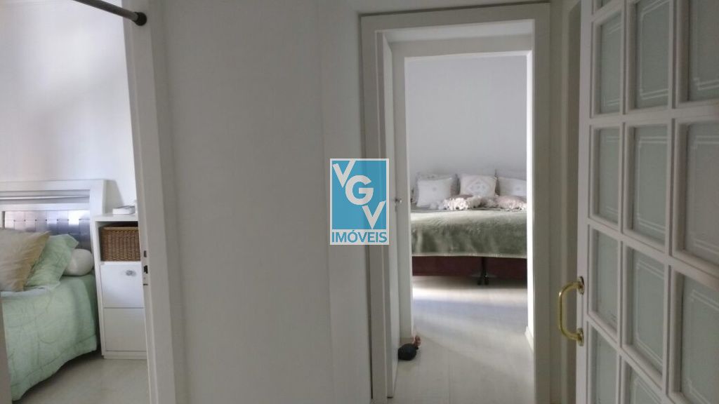 Apartamento à venda com 3 quartos, 140m² - Foto 9