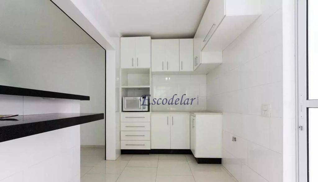 Sobrado à venda com 3 quartos, 200m² - Foto 9