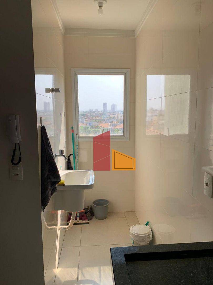 Apartamento à venda com 2 quartos, 65m² - Foto 9