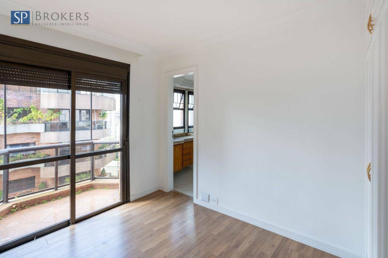 Apartamento à venda com 5 quartos, 592m² - Foto 17