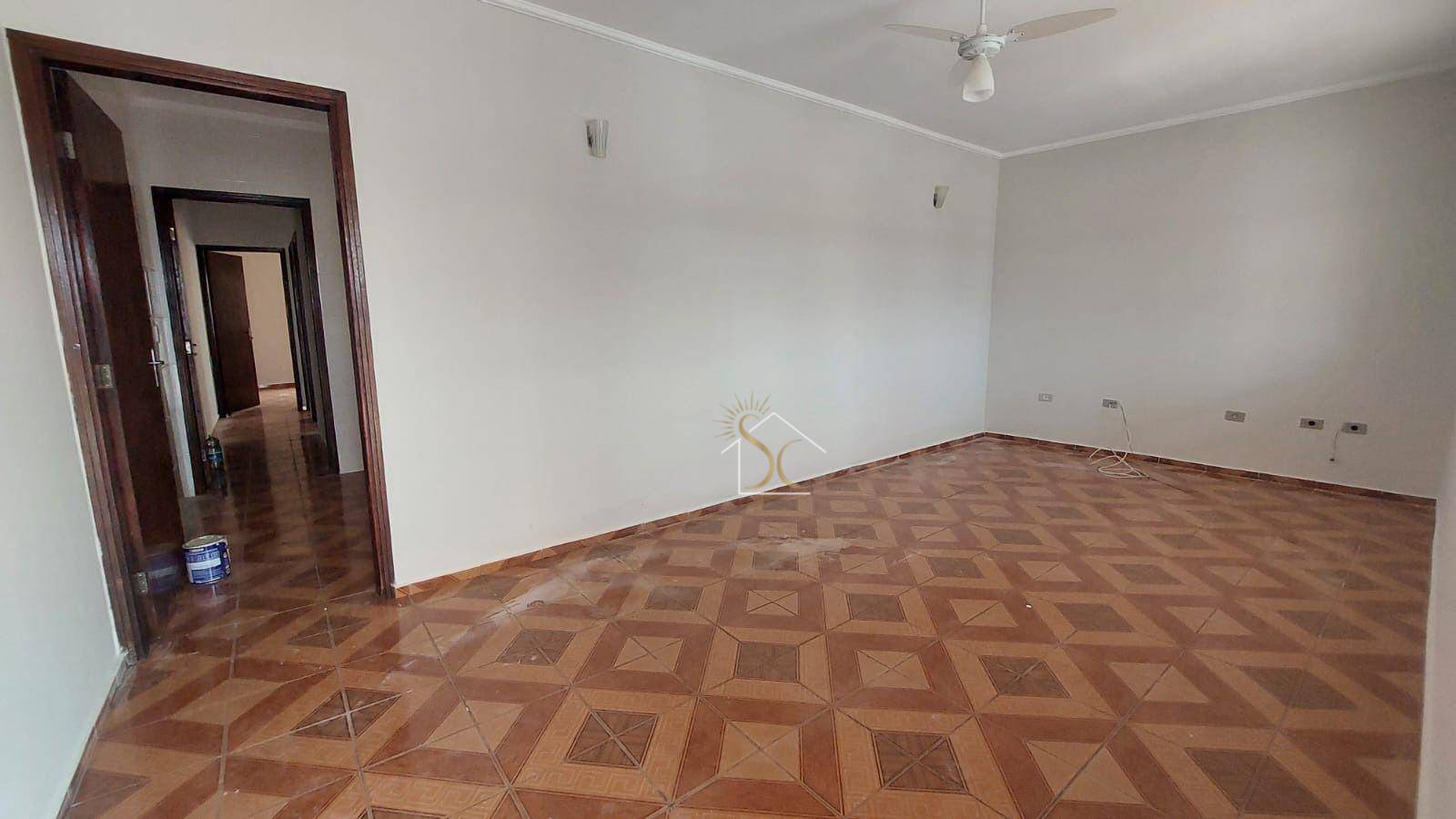 Casa à venda com 2 quartos, 100m² - Foto 8