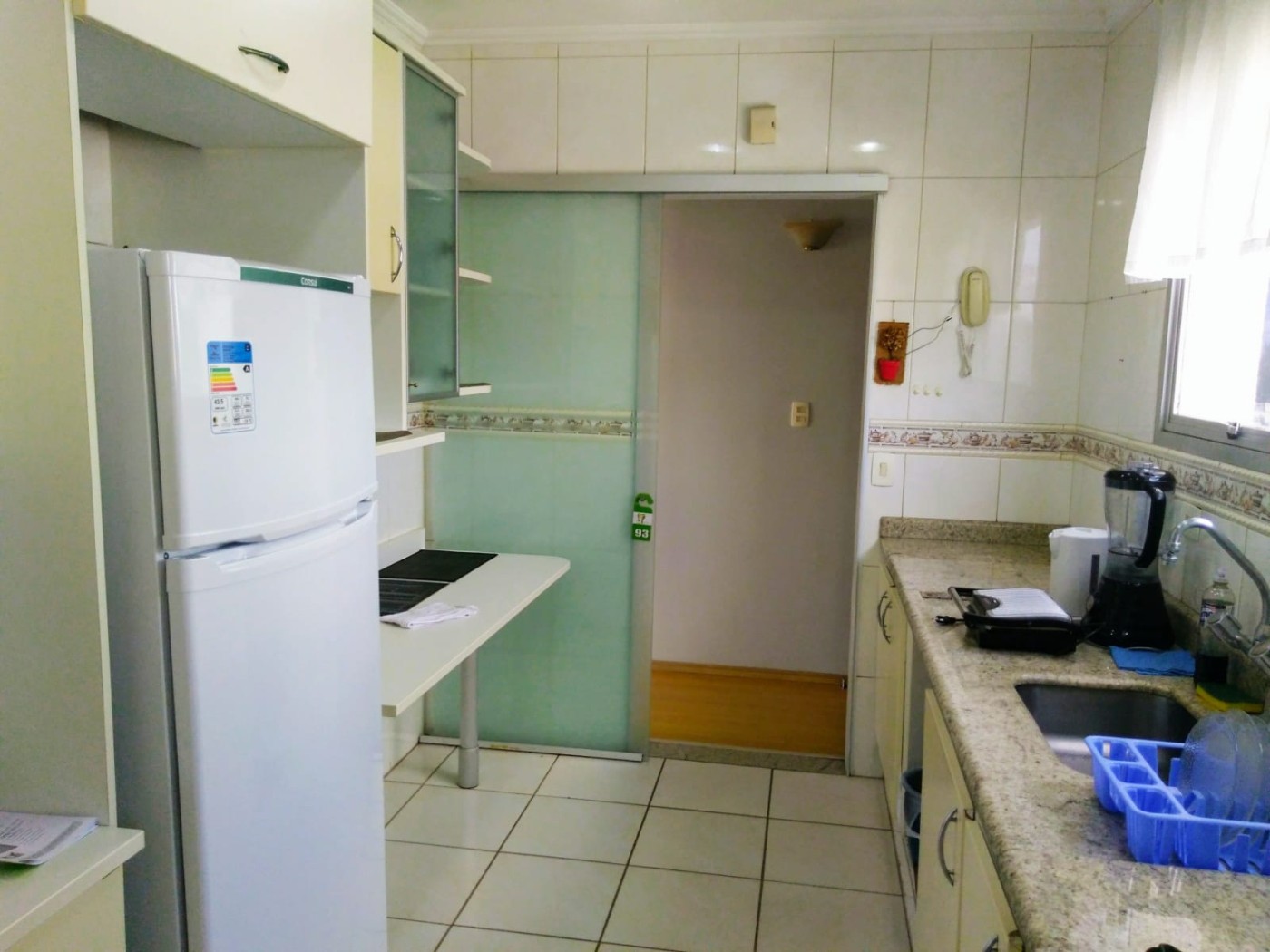 Apartamento para alugar com 2 quartos, 75m² - Foto 6