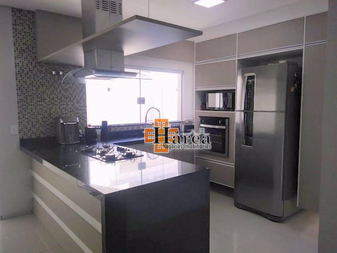 Sobrado à venda com 3 quartos, 268m² - Foto 30