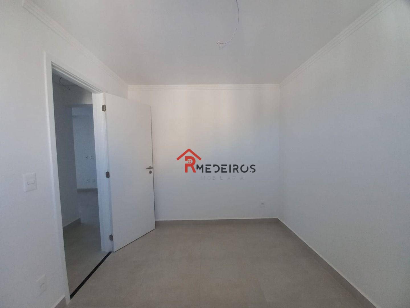 Apartamento à venda com 2 quartos, 77m² - Foto 15