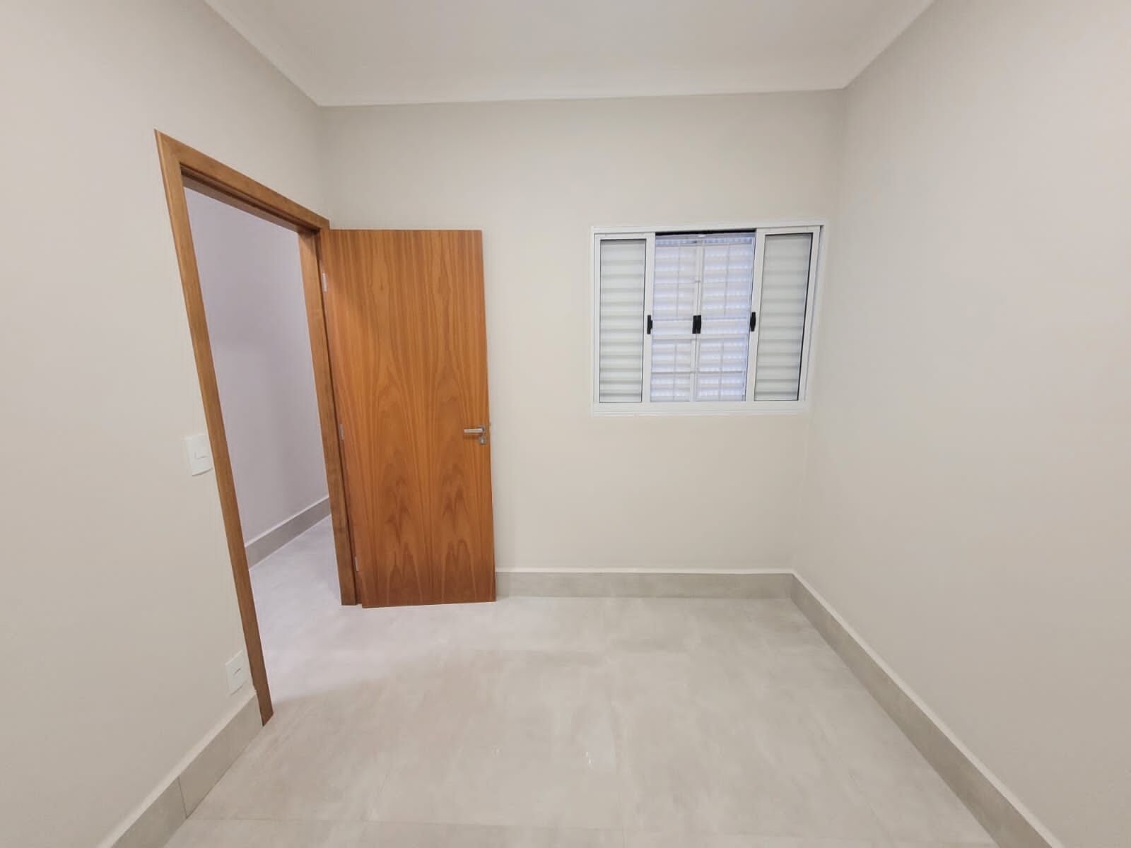 Casa à venda com 3 quartos, 114m² - Foto 11