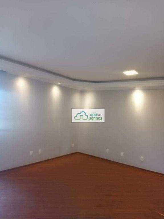 Apartamento à venda com 3 quartos, 105m² - Foto 22