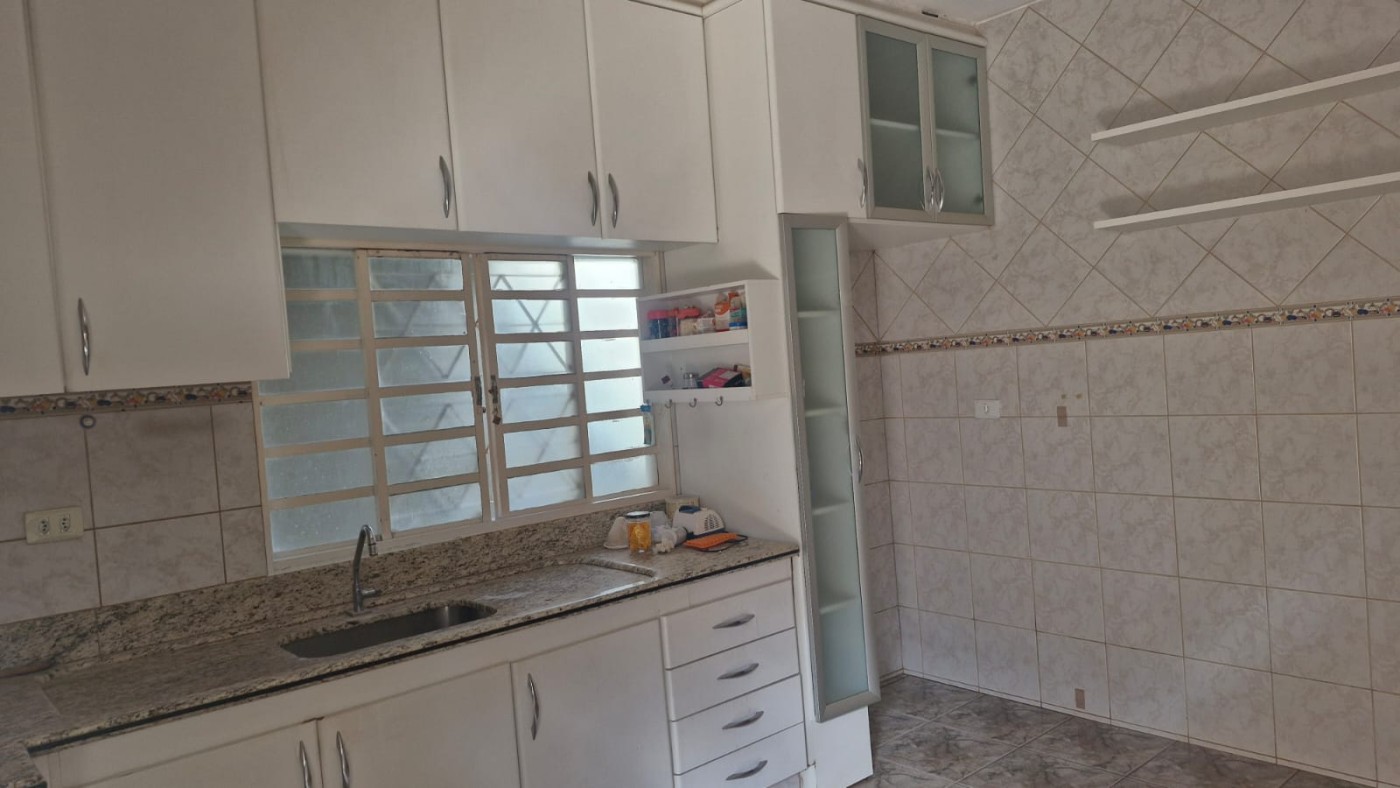 Casa à venda com 3 quartos, 190m² - Foto 31