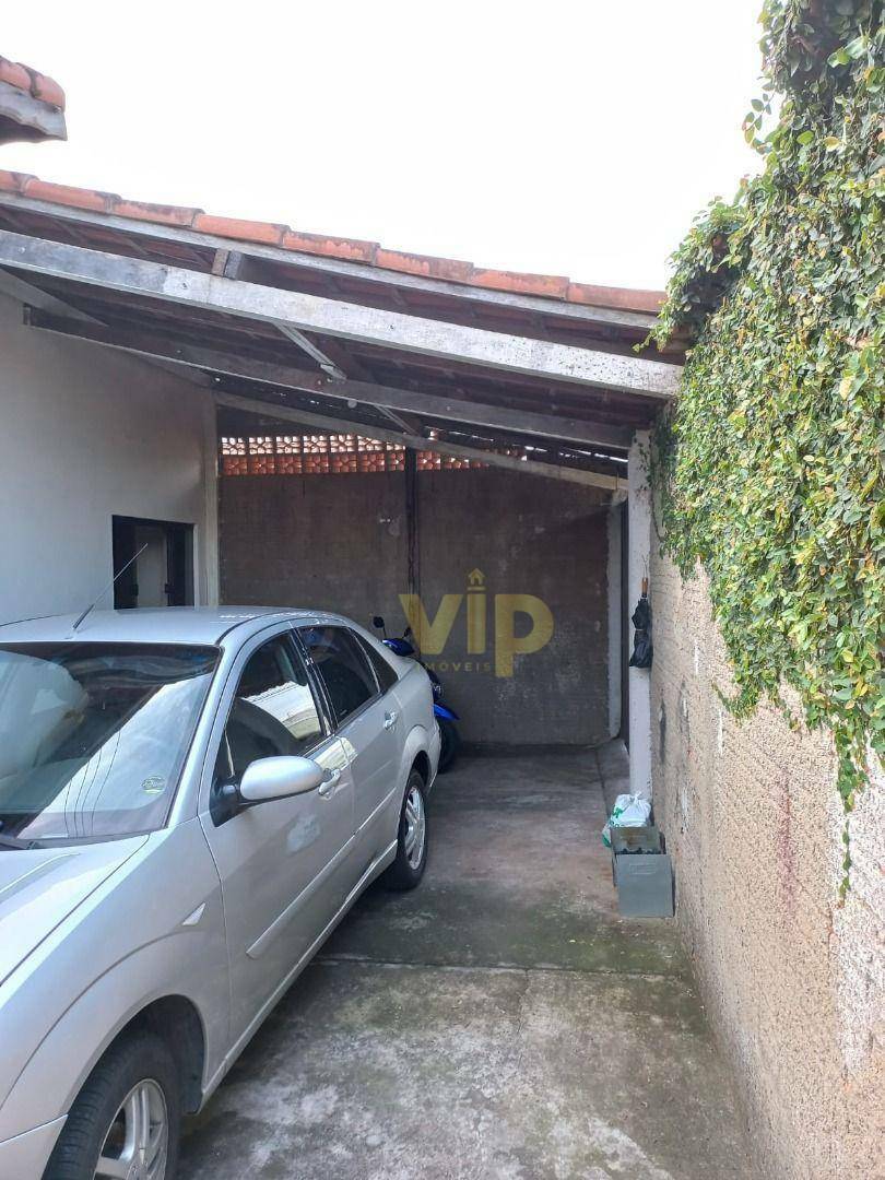 Casa à venda com 3 quartos, 84m² - Foto 15