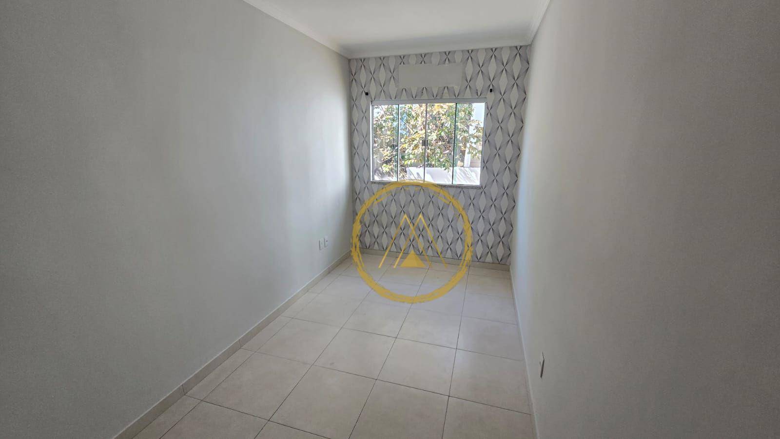 Casa à venda com 4 quartos, 170m² - Foto 25