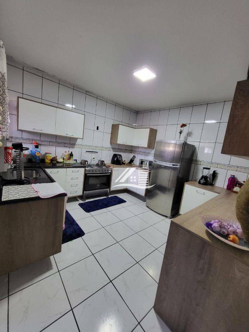 Sobrado à venda com 3 quartos, 203m² - Foto 5