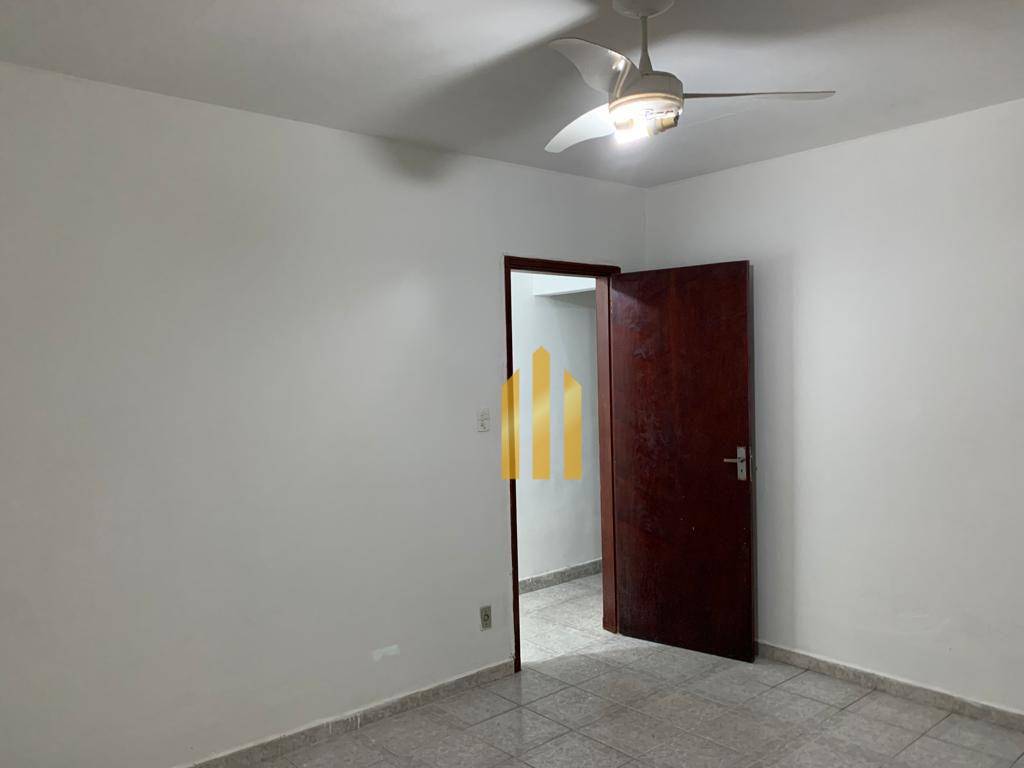 Casa para alugar com 1 quarto, 70m² - Foto 9