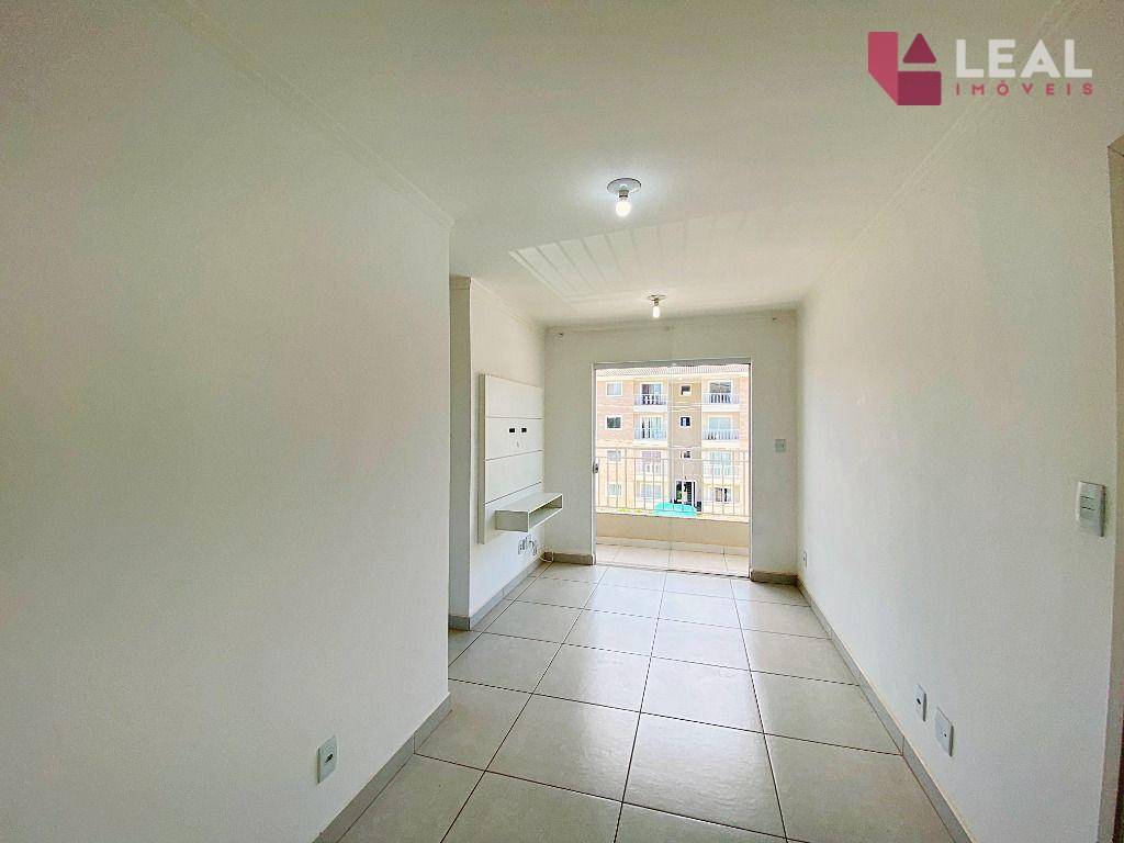 Apartamento para alugar com 2 quartos, 56m² - Foto 2