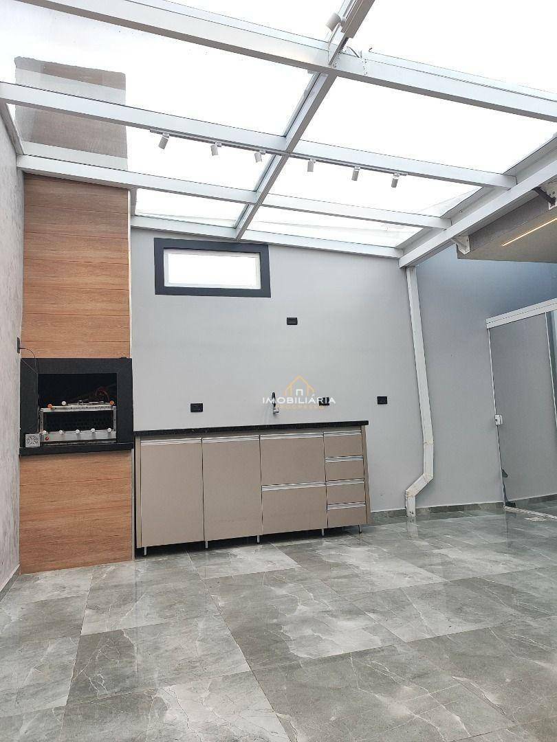 Casa à venda com 2 quartos, 60m² - Foto 9