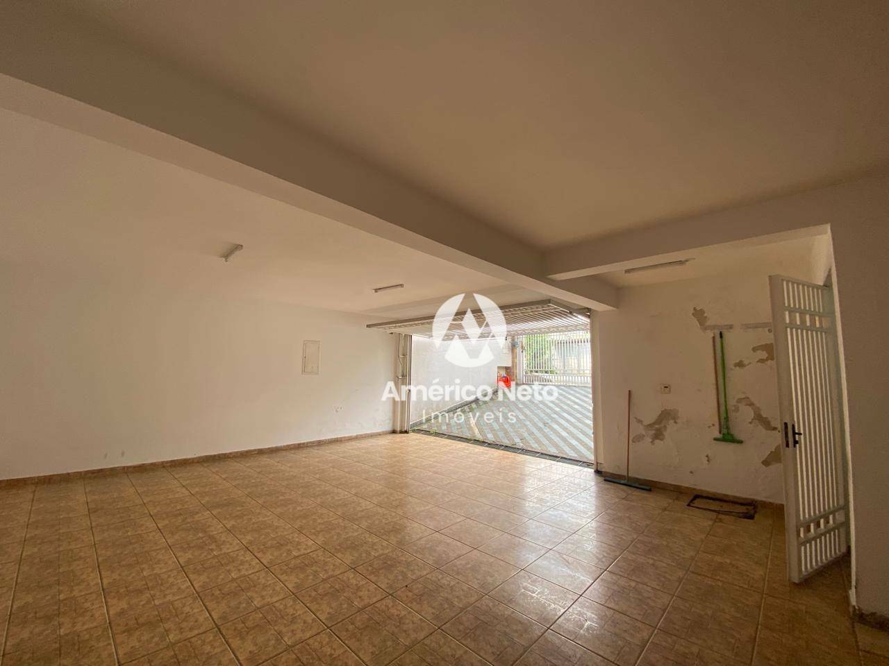 Sobrado à venda com 3 quartos, 239m² - Foto 8