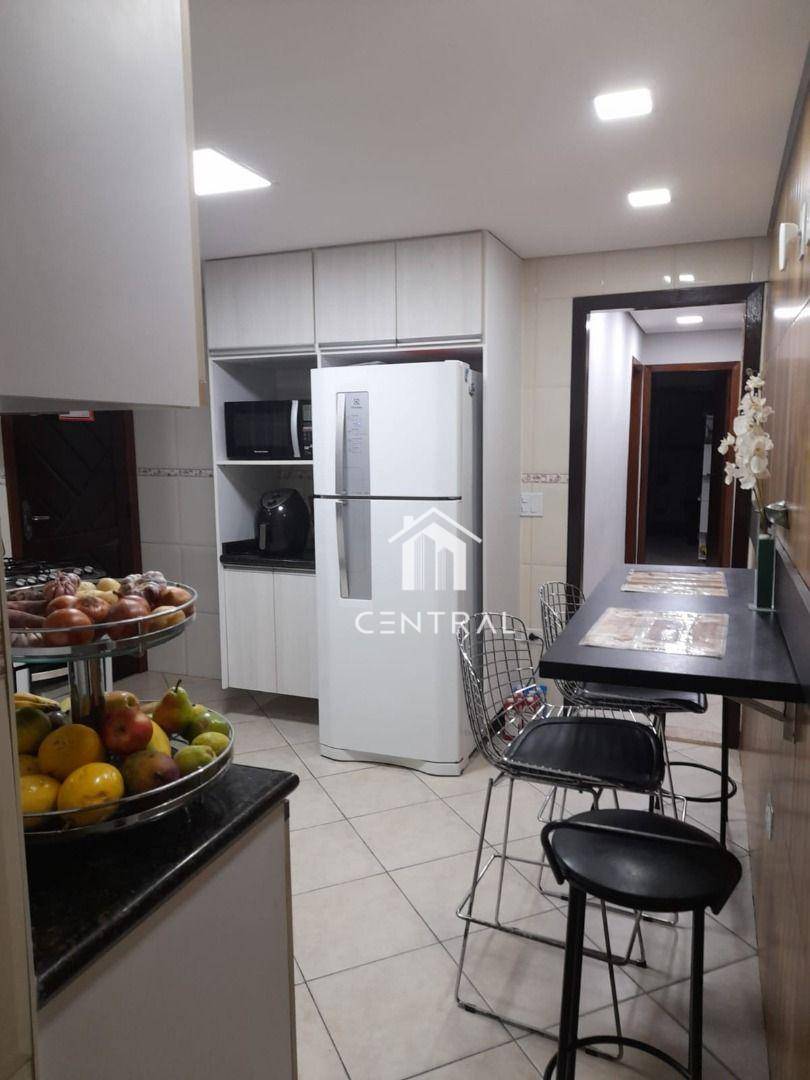 Casa, 3 quartos, 228 m² - Foto 5