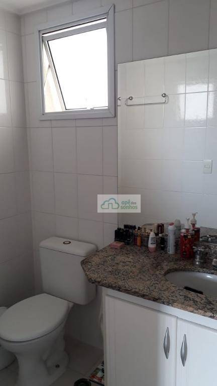 Apartamento à venda com 3 quartos, 93m² - Foto 17