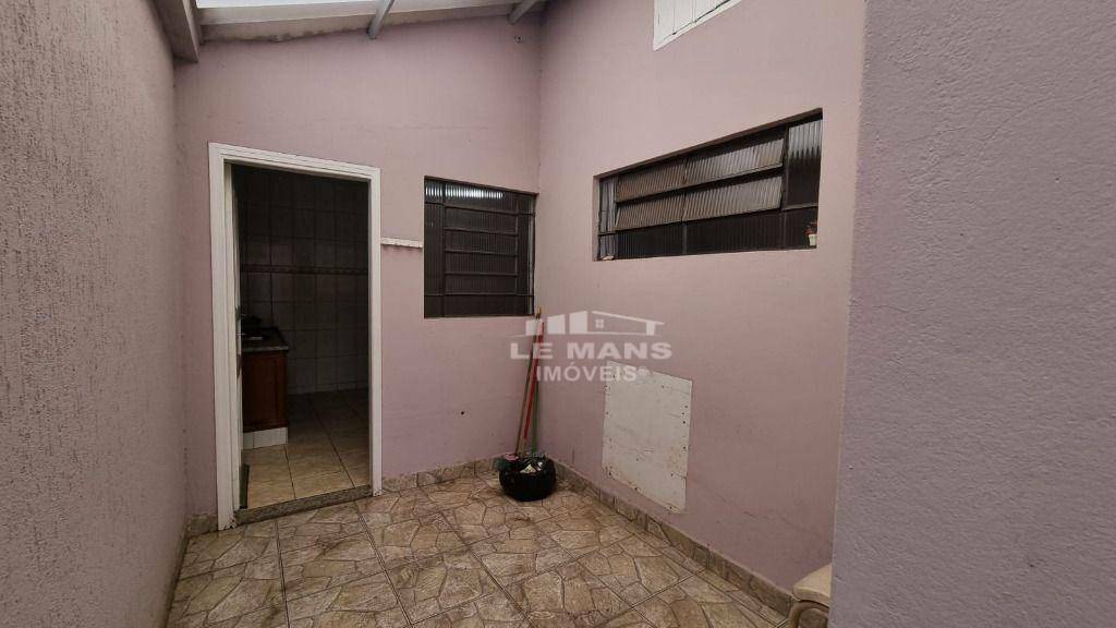 Casa à venda com 2 quartos, 107m² - Foto 18