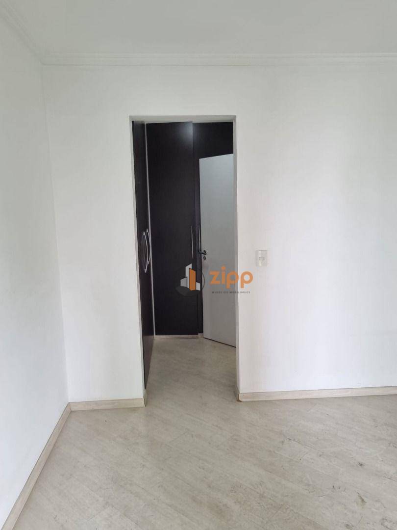 Apartamento para alugar com 3 quartos, 90m² - Foto 23