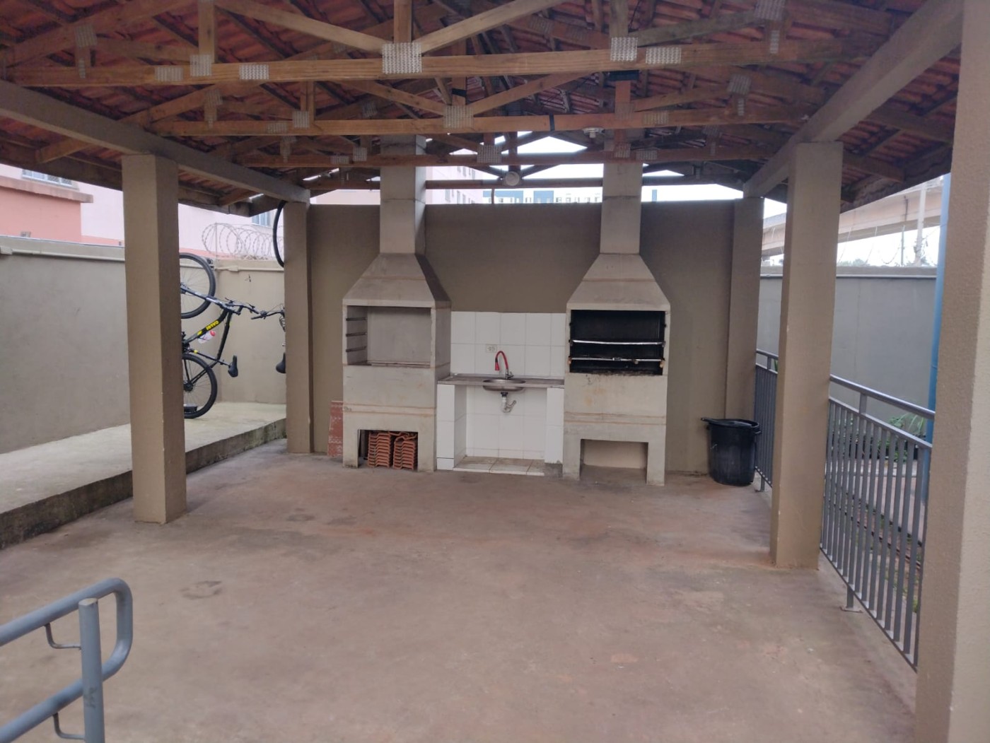 Apartamento à venda com 2 quartos, 48m² - Foto 20