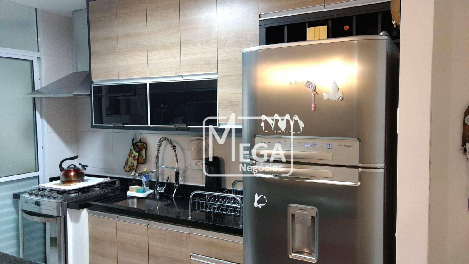 Apartamento à venda com 3 quartos, 80m² - Foto 4