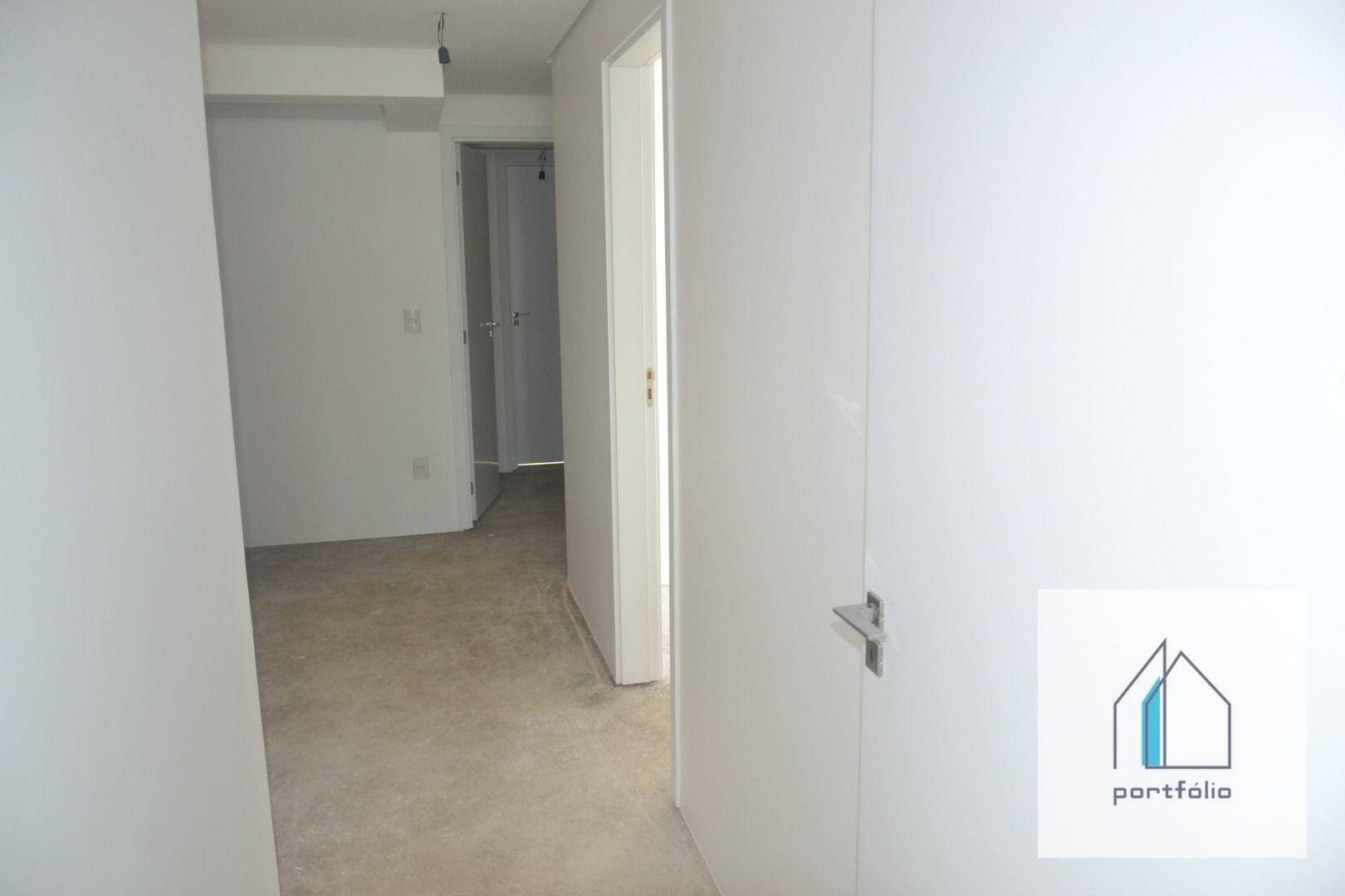 Apartamento à venda com 3 quartos, 180m² - Foto 10