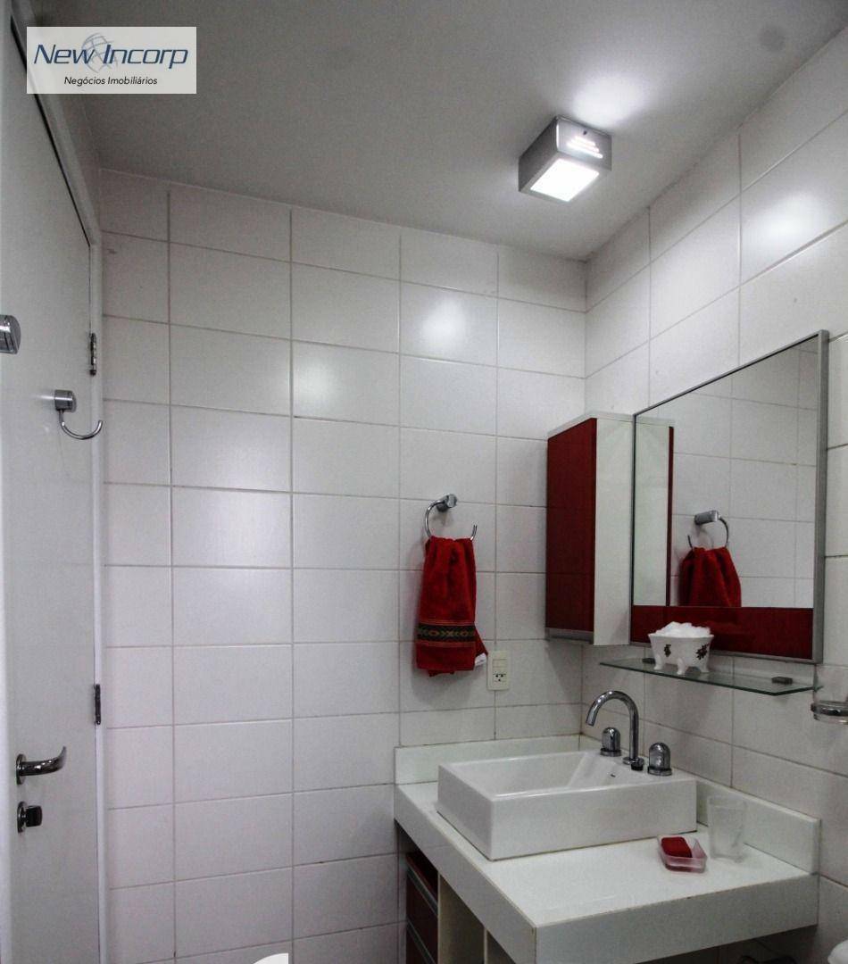 Apartamento à venda com 3 quartos, 220m² - Foto 25